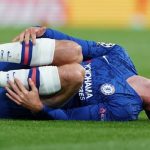 Mason Mount dính chấn thương trong trận đấu Chelsea vs Valencia