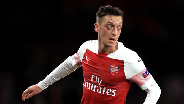 Mesut Ozil hoàn toàn khỏe mạnh sẵn sàng đấu Tottenham