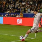 Pioli: Tôi không thể chờ đợi HLV Ibrahimovic