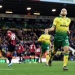 Norwich sống lại hy vọng sau khi đánh bại Leicester