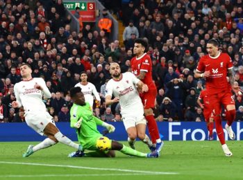 Cầm hòa Liverpool, MU được thầy khen hết lời