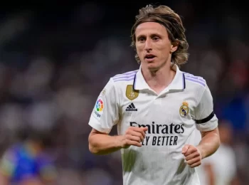 Chelsea được khuyên nên có chữ ký của Luka Modric