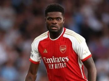 Fabrizio Romano tiết lộ việc Arsenal sẽ bán đi Thomas Partey