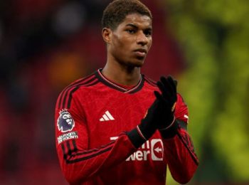 Rashford xứng đáng được chơi hơn là Garnacho