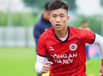 CAHN quyết tâm giữ chân Phan Văn Đức