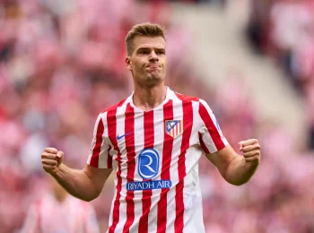 Alexander Sorloth hoàn hảo cho MU