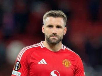 Luke Shaw tiết lộ khác biệt do Michael Carrick tạo ra tại MU