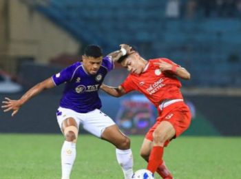 Đình Bắc sánh vai Xuân Son trên sân Hàng Đẫy