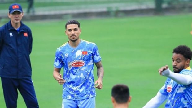 Tuyển Việt Nam